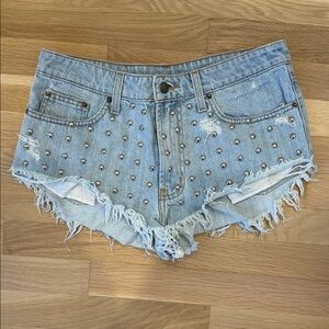 LF JEANS CARMAR Studded Light Blue Denim Shorts size 28
